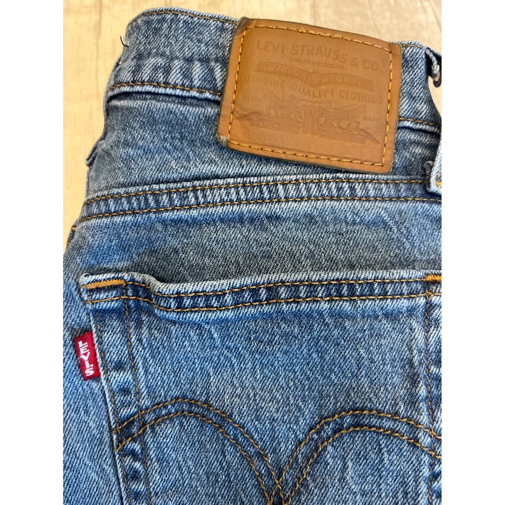 Levis Premium Wedgie Straight Jeans Womens 24 Blue‎ High Rise Button Fly